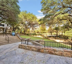 Skyline at Kessler in Dallas, TX - Building Photo - Building Photo