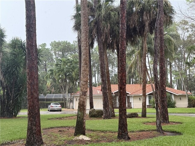2347 Coach House Ln in Naples, FL - Building Photo - Building Photo