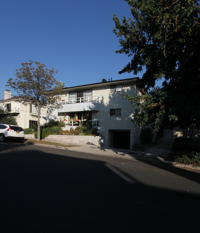 1954-1956 N Kenmore Ave in Los Angeles, CA - Building Photo - Building Photo