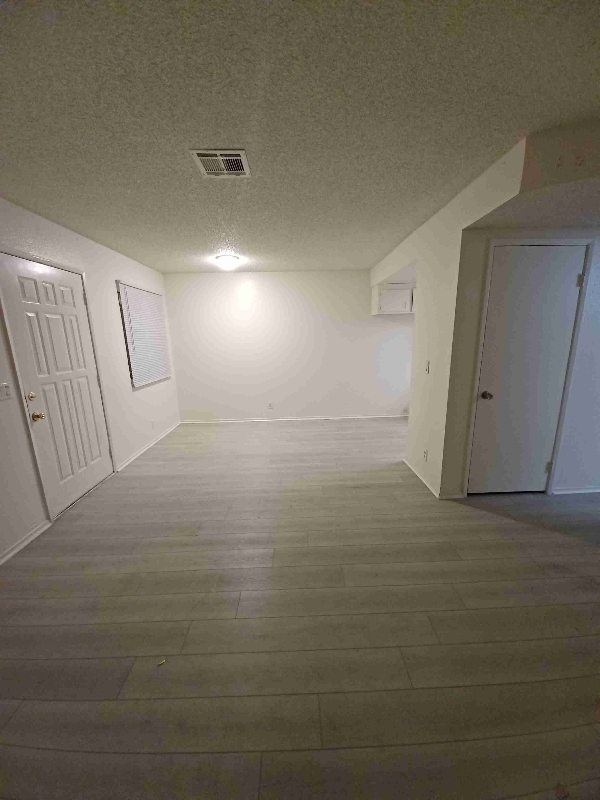 4108 W Ave L in Lancaster, CA - Foto de edificio - Building Photo