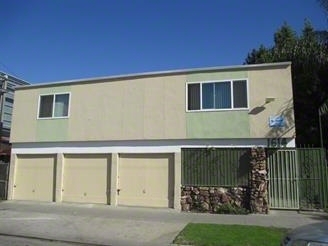 1614 Cherry Ave in Long Beach, CA - Building Photo