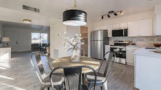 property at 4731 N 26th Ln