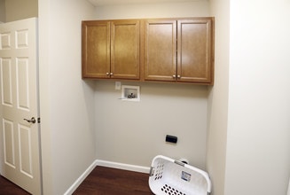 Redwood Noblesville Webster Drive in Noblesville, IN - Foto de edificio - Interior Photo