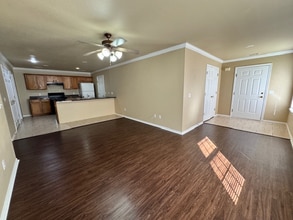 1603 Evening Shade Dr in Fayetteville, AR - Foto de edificio - Building Photo