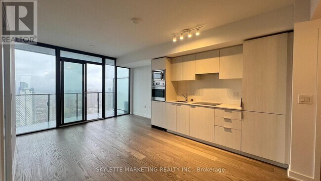 property at 11 Wellesley St W
