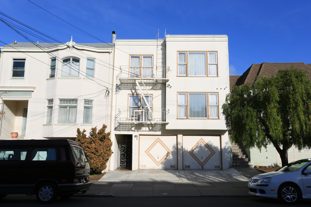 1326 24th Ave in San Francisco, CA - Building Photo