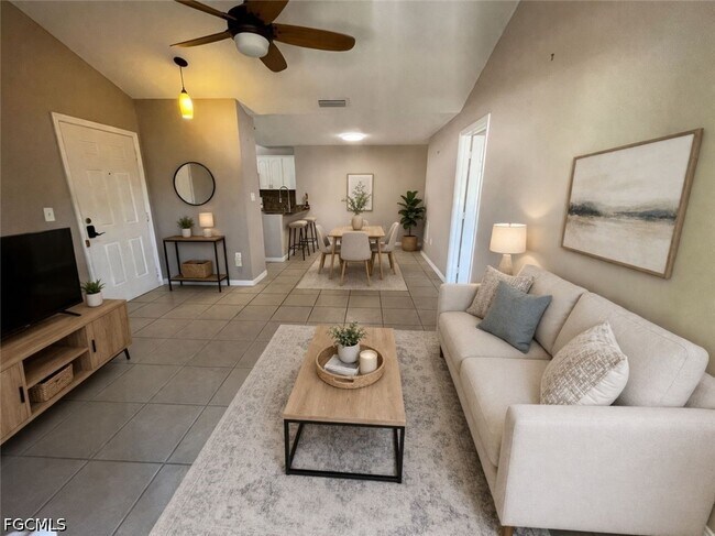 3421 Winkler Ave in Ft. Myers, FL - Building Photo - Building Photo