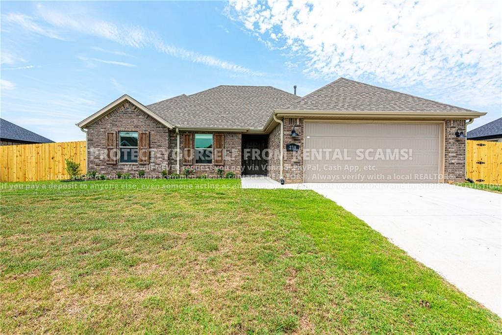 238 Pennsylvania Ave in Farmington, AR - Building Photo