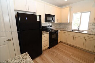 603 NE 28th St in Wilton Manors, FL - Building Photo - Building Photo