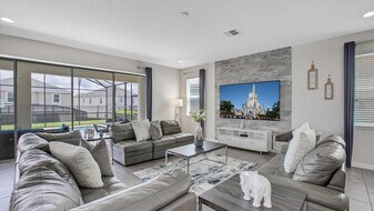 1749 Caribbean View Terrace in Kissimmee, FL - Building Photo