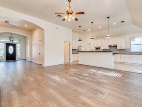 11317 Rockwell Ct in Austin, TX - Building Photo - Building Photo