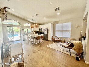 17689 N 81st Way in Scottsdale, AZ - Building Photo - Building Photo