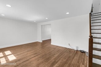 119 Manor Dr in Red Bank, NJ - Building Photo - Building Photo