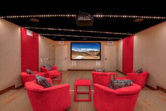 The Huxley in West Hollywood, CA - Foto de edificio - Building Photo