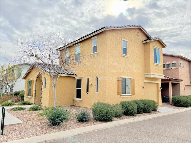 17747 W Banff Ln in Surprise, AZ - Building Photo - Building Photo