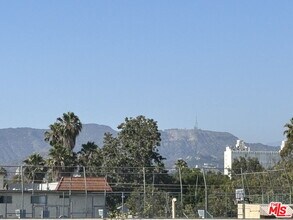 525 N Sycamore Ave in Los Angeles, CA - Building Photo - Building Photo