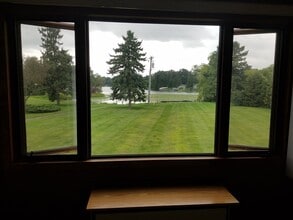 2006 21 3/8 Street, Unit 410 in Rice Lake, WI - Foto de edificio - Building Photo