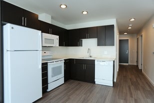 Hana in Seattle, WA - Building Photo