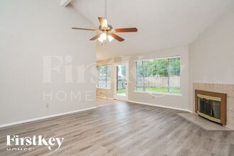 9614 Pale Star Dr in Houston, TX - Building Photo - Building Photo