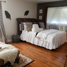 4588 Hopewell Rd in College Park, GA - Foto de edificio - Building Photo