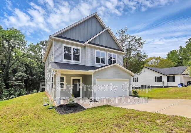 6618 Riverview Dr in Charlotte, NC - Building Photo - Building Photo