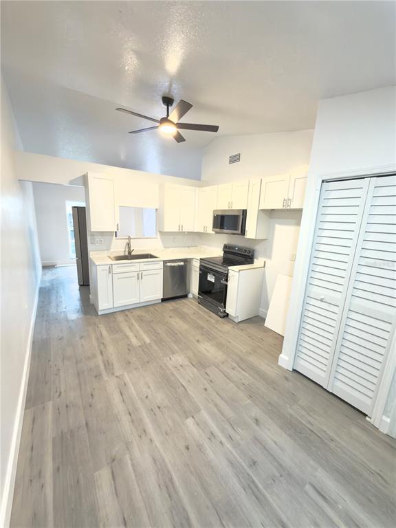 property at 1442 Candlewyck Dr