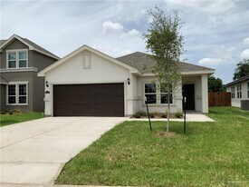 27 Westway Ave in McAllen, TX - Building Photo