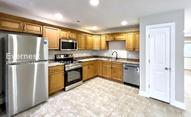 162 Brown Estates Dr in La Fayette, GA - Building Photo - Building Photo