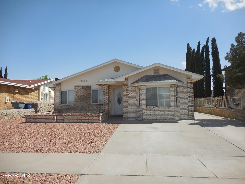 12308 Nancy Lee Ave in El Paso, TX - Building Photo