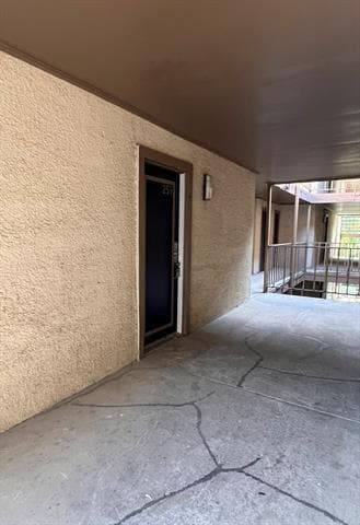 6050 Melody Ln in Dallas, TX - Foto de edificio - Building Photo