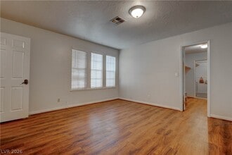 3905 Landsdown Pl in Las Vegas, NV - Building Photo - Building Photo