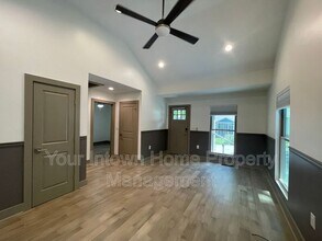 1264 Lyle Pl NW in Atlanta, GA - Building Photo - Building Photo