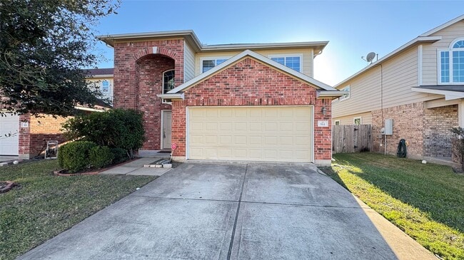 property at 914 Crestmont Trail Dr