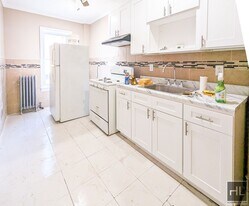 FULTON STREET in Brooklyn, NY - Building Photo