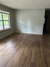 108 Black Oak Dr in Dickson, TN - Building Photo - Building Photo