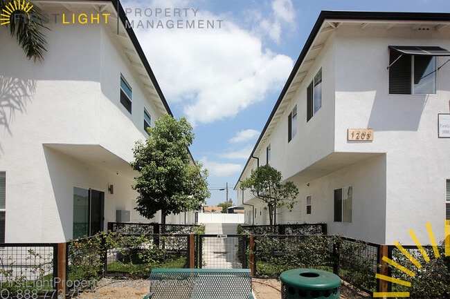 1203 W Gardena Blvd in Gardena, CA - Building Photo - Building Photo