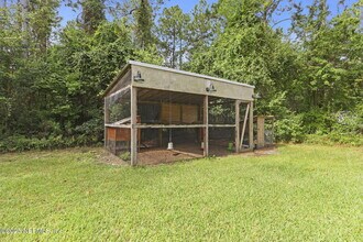5270 Otter Lane in Middleburg, FL - Building Photo - Building Photo