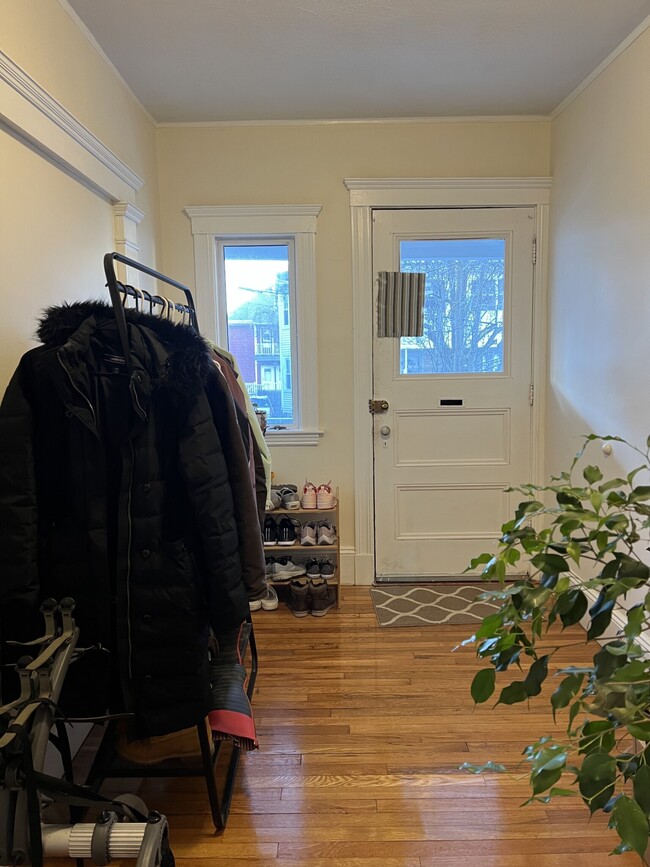 12 Pinkham Rd, Unit 1