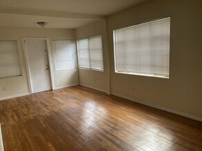 1005 Murray Dr in Jacksonville, FL - Building Photo - Building Photo