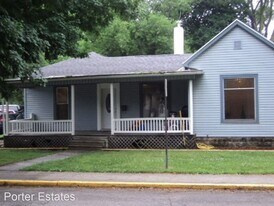 215 N Fort Wayne Ave