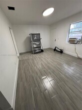 13425 NW 31st Ave in Opa Locka, FL - Building Photo - Building Photo