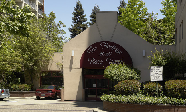 Plaza Tower Apartments in Concord, CA - Building Photo - Building Photo