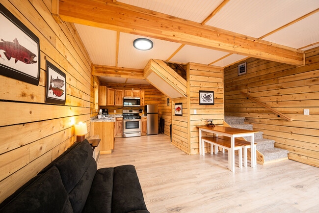 46435 Maudi Dr in Kenai, AK - Building Photo - Building Photo