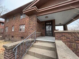 1201 34th St in Des Moines, IA - Building Photo