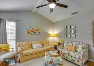 536 Western Hills Trail in Granbury, TX - Building Photo - Building Photo