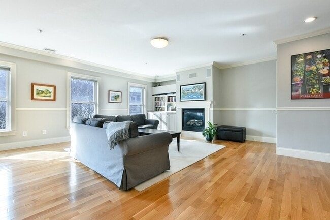 property at 580 E 2nd St
