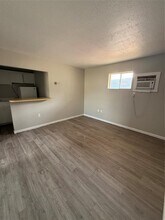 1020 S Rock Island Ave in El Reno, OK - Foto de edificio - Building Photo