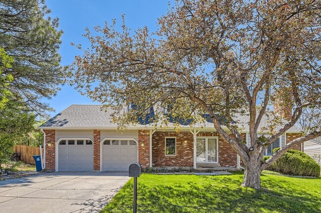 property at 6350 S Jasmine Way