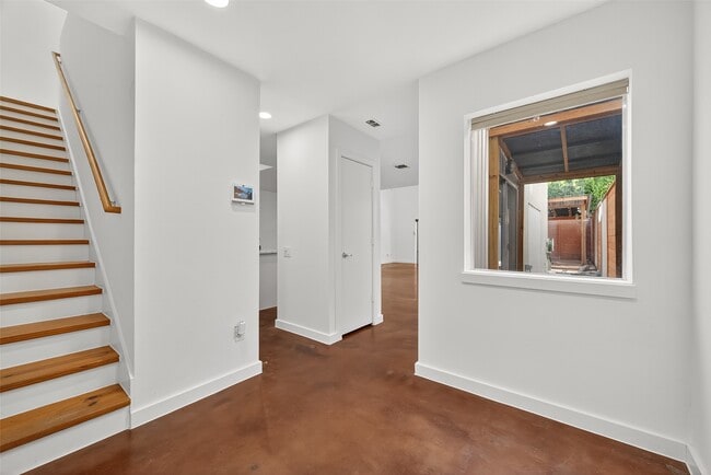 property at 5017 Floyd St