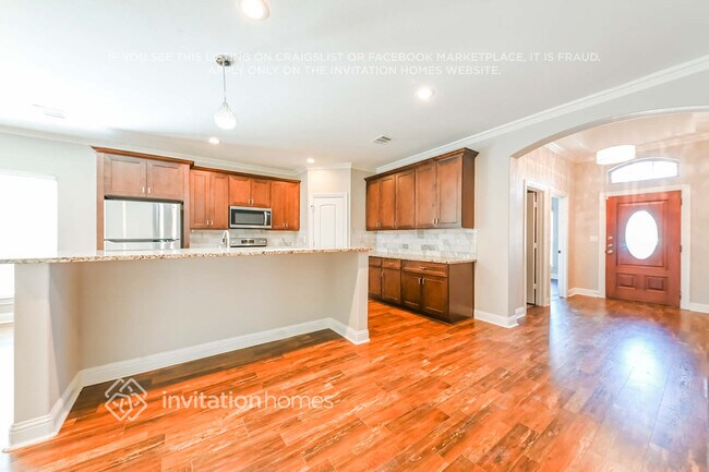 433 Arrowhead in Grand Prairie, TX - Foto de edificio - Building Photo